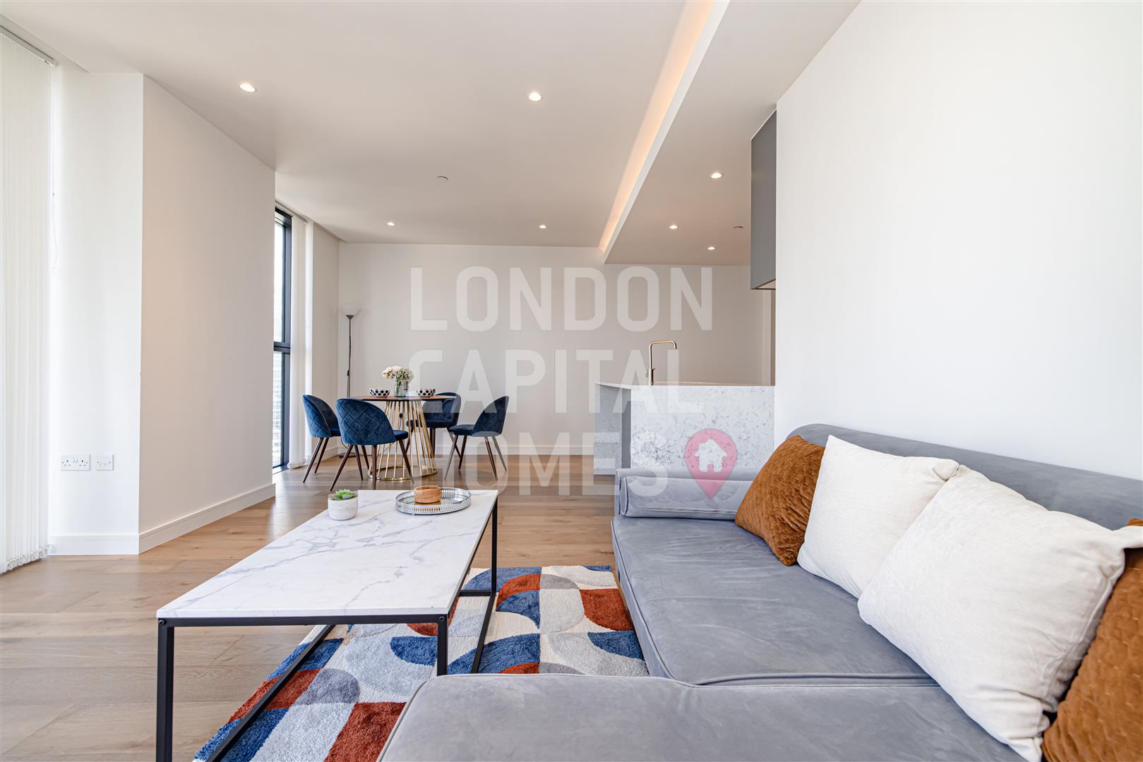 2 bed property in Hampton Tower, 75 Marsh Wall, London